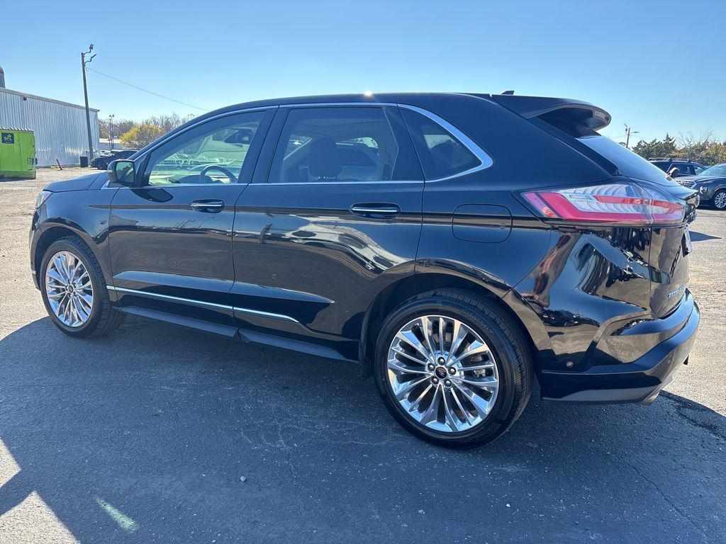 used 2022 Ford Edge car, priced at $19,000