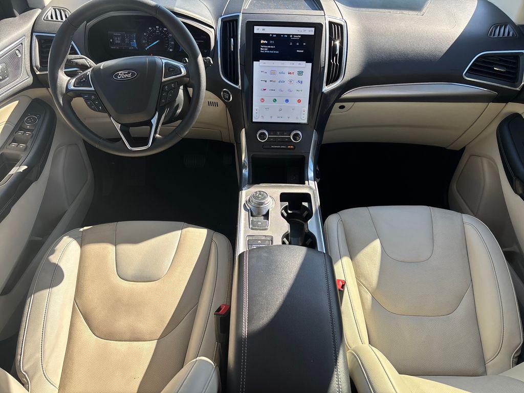 used 2022 Ford Edge car, priced at $19,000