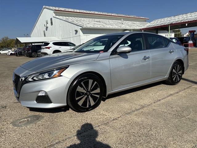 used 2022 Nissan Altima car, priced at $20,900