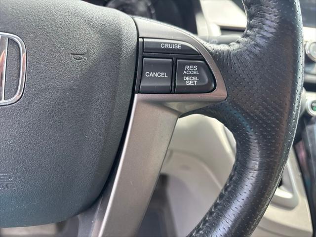 used 2017 Honda Odyssey car, priced at $17,900