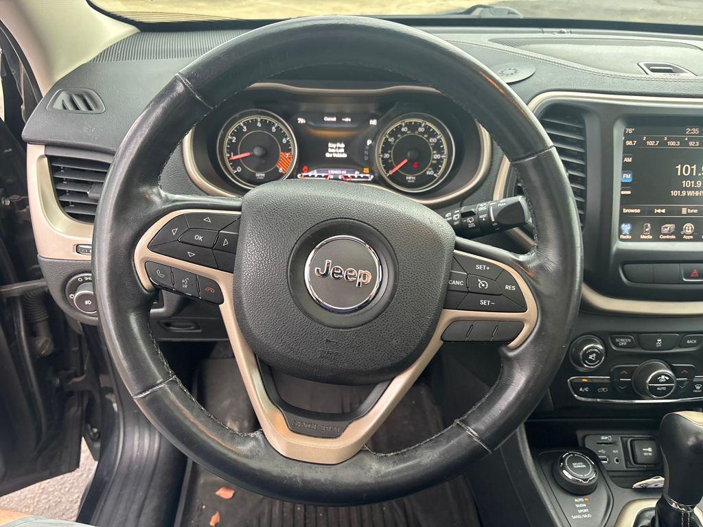 used 2014 Jeep Cherokee car, priced at $9,000