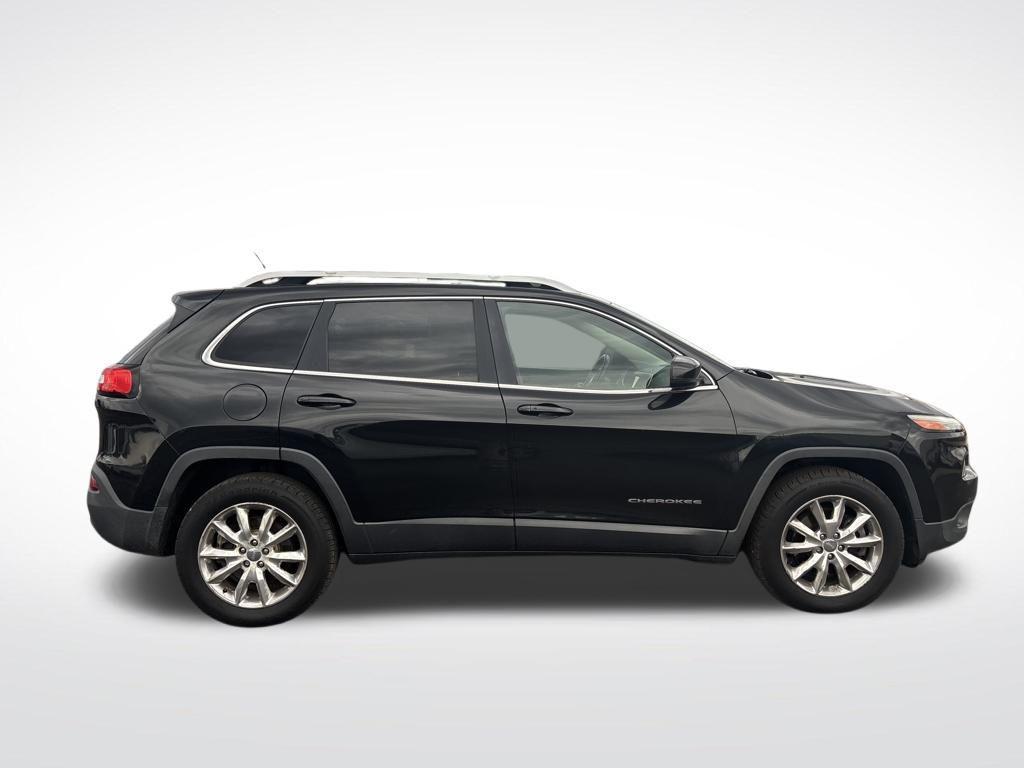 used 2014 Jeep Cherokee car, priced at $9,000