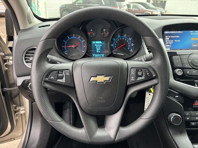 used 2016 Chevrolet Cruze Limited car, priced at $8,200