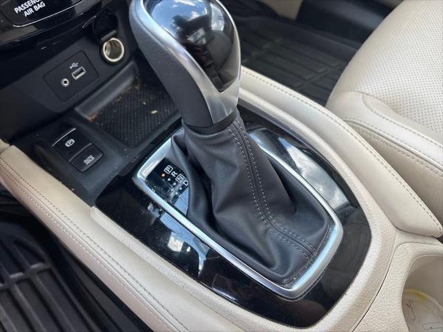 used 2019 Nissan Rogue car, priced at $22,300