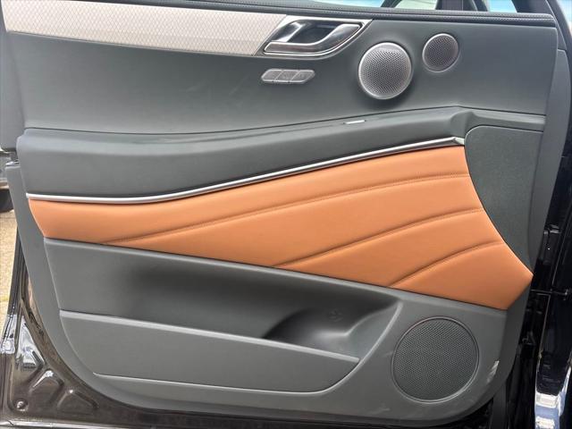 new 2025 Genesis GV80 car, priced at $81,900