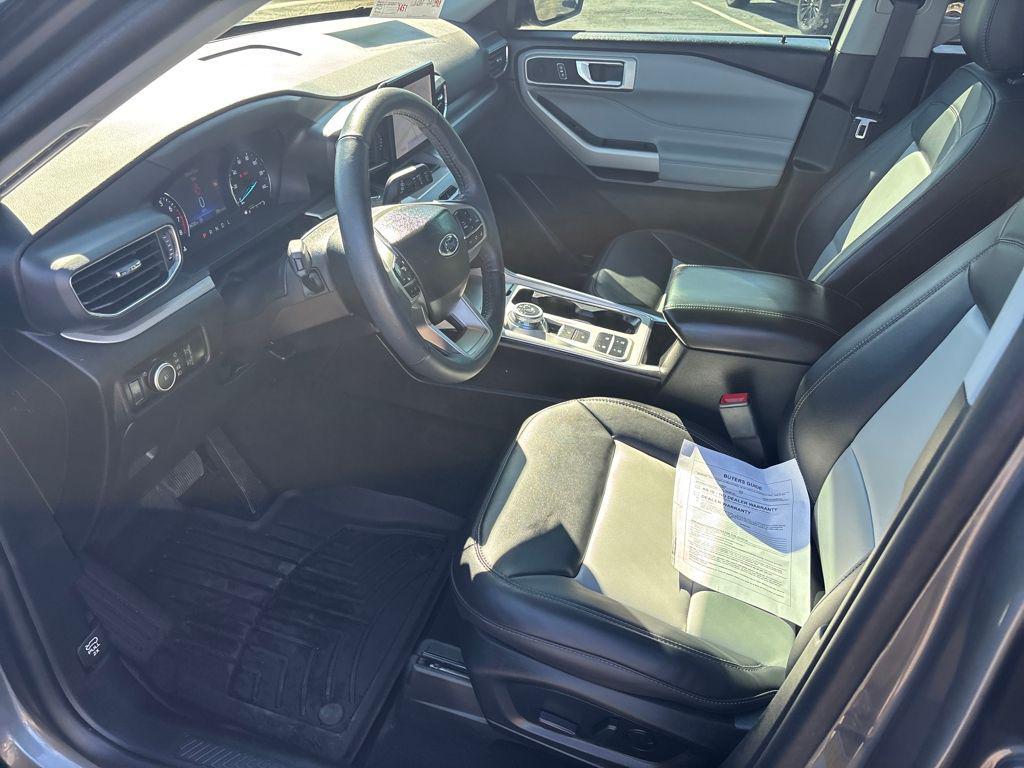 used 2023 Ford Explorer car, priced at $29,500