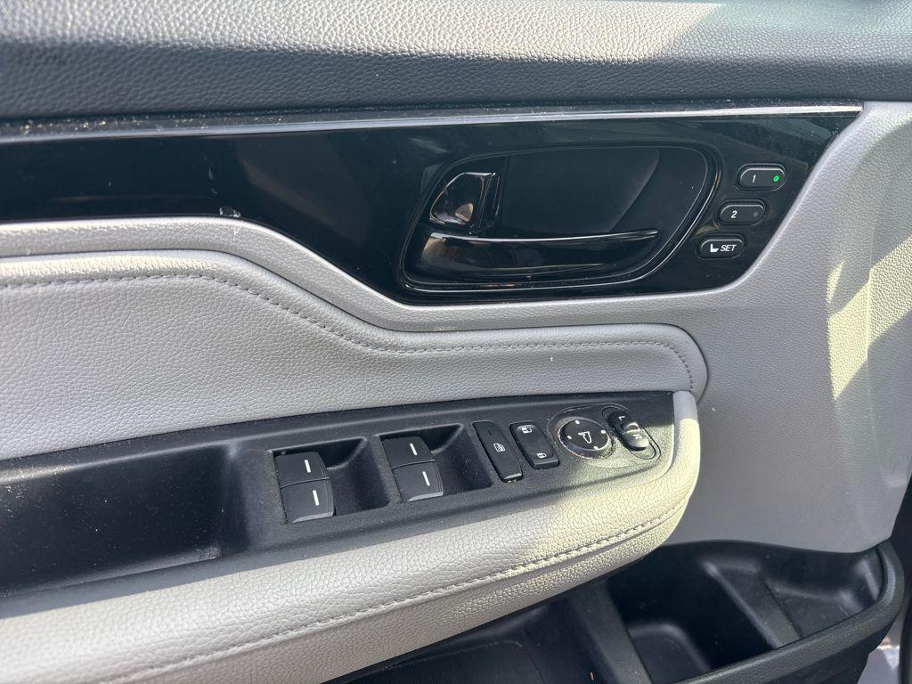 used 2022 Honda Odyssey car, priced at $31,100