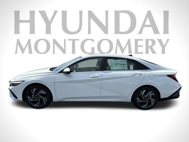 new 2024 Hyundai Elantra car, priced at $29,235