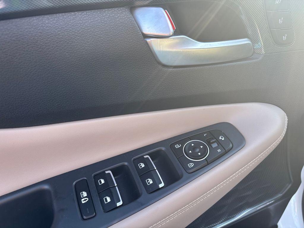 used 2021 Hyundai Santa Fe car, priced at $16,000