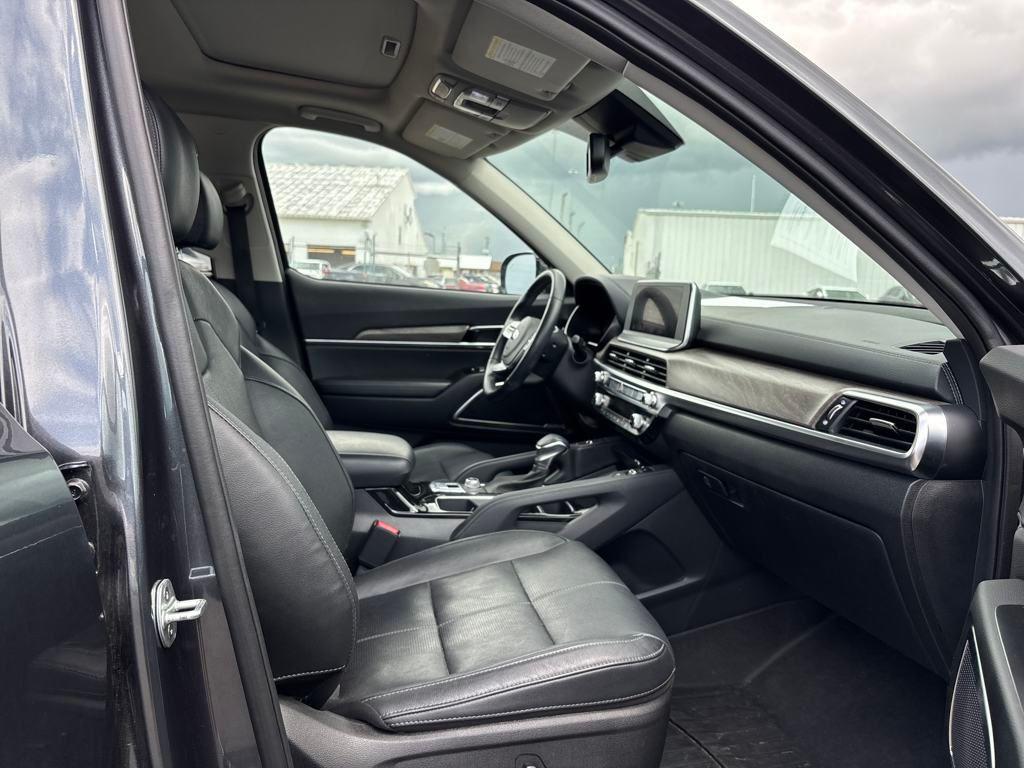 used 2020 Kia Telluride car, priced at $28,200