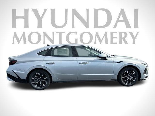 new 2024 Hyundai Sonata car, priced at $29,185