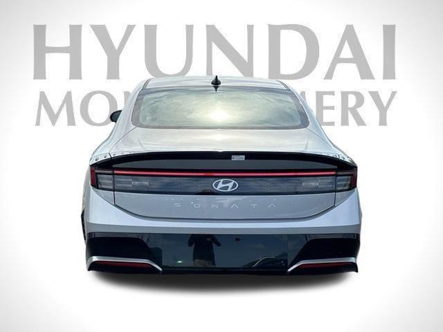 new 2024 Hyundai Sonata car, priced at $29,185