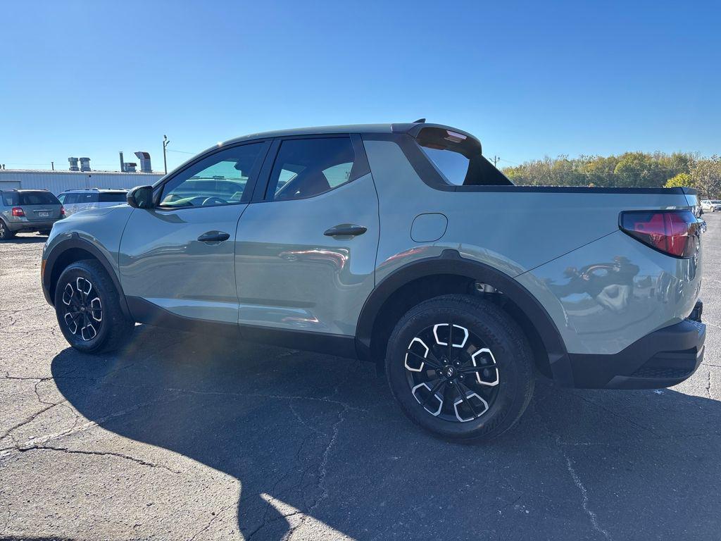 used 2024 Hyundai SANTA CRUZ car, priced at $24,500