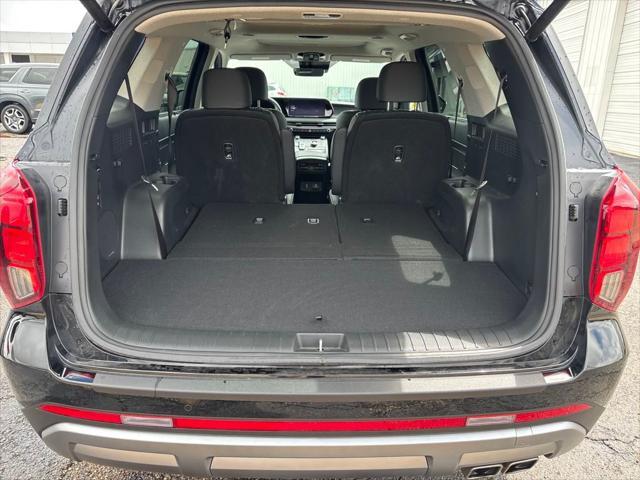used 2024 Hyundai Palisade car, priced at $40,399