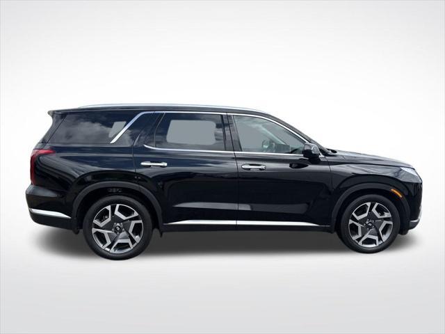 used 2024 Hyundai Palisade car, priced at $40,399