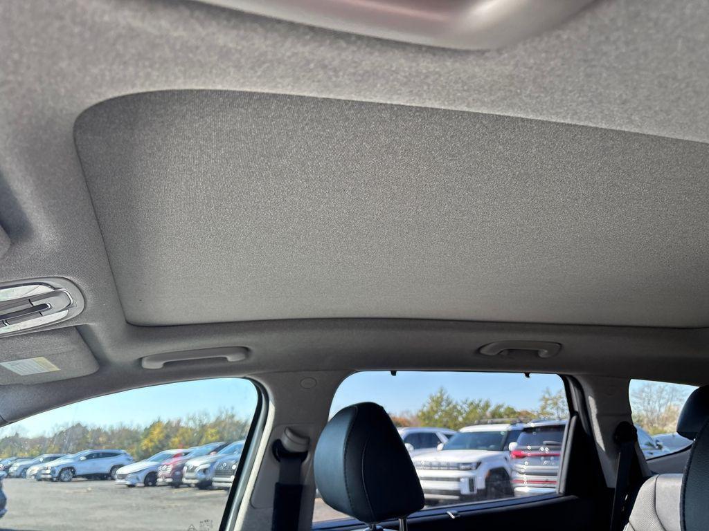 used 2020 Hyundai Santa Fe car, priced at $17,600