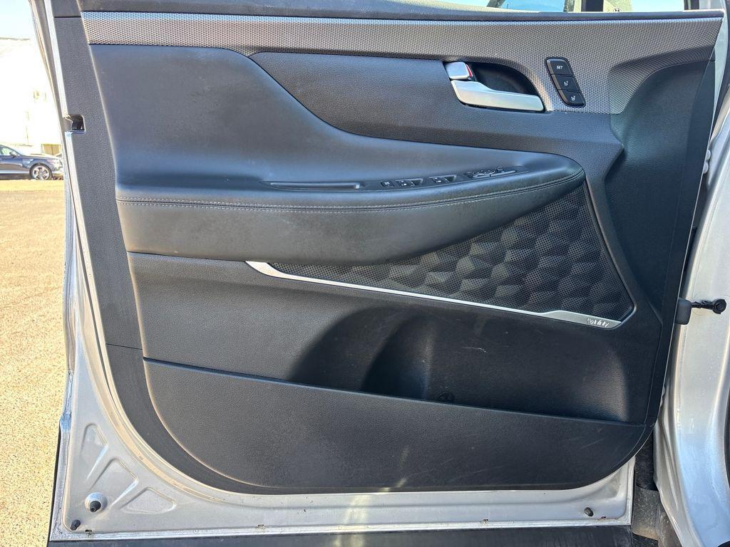 used 2020 Hyundai Santa Fe car, priced at $17,600