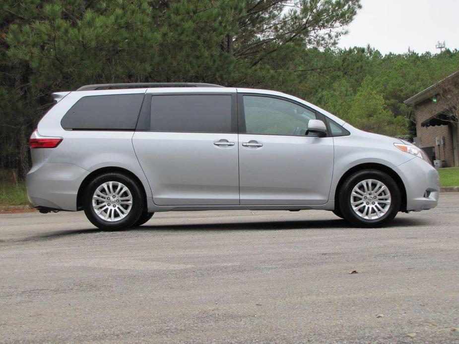 used 2016 Toyota Sienna car, priced at $17,985