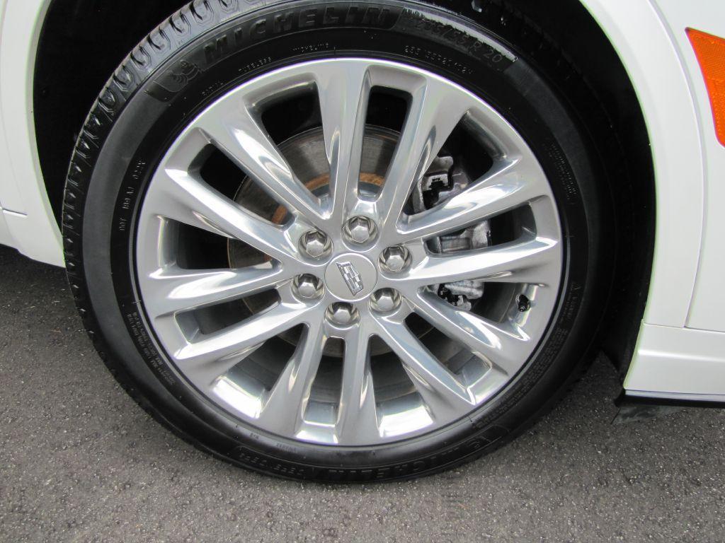 used 2021 Cadillac XT6 car, priced at $30,965