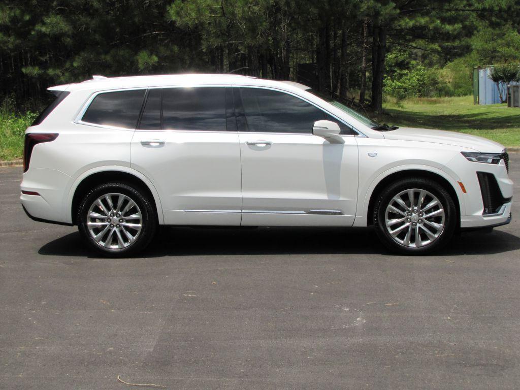 used 2021 Cadillac XT6 car, priced at $30,965