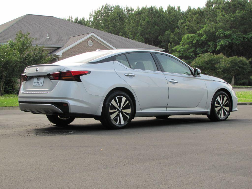 used 2022 Nissan Altima car, priced at $22,985