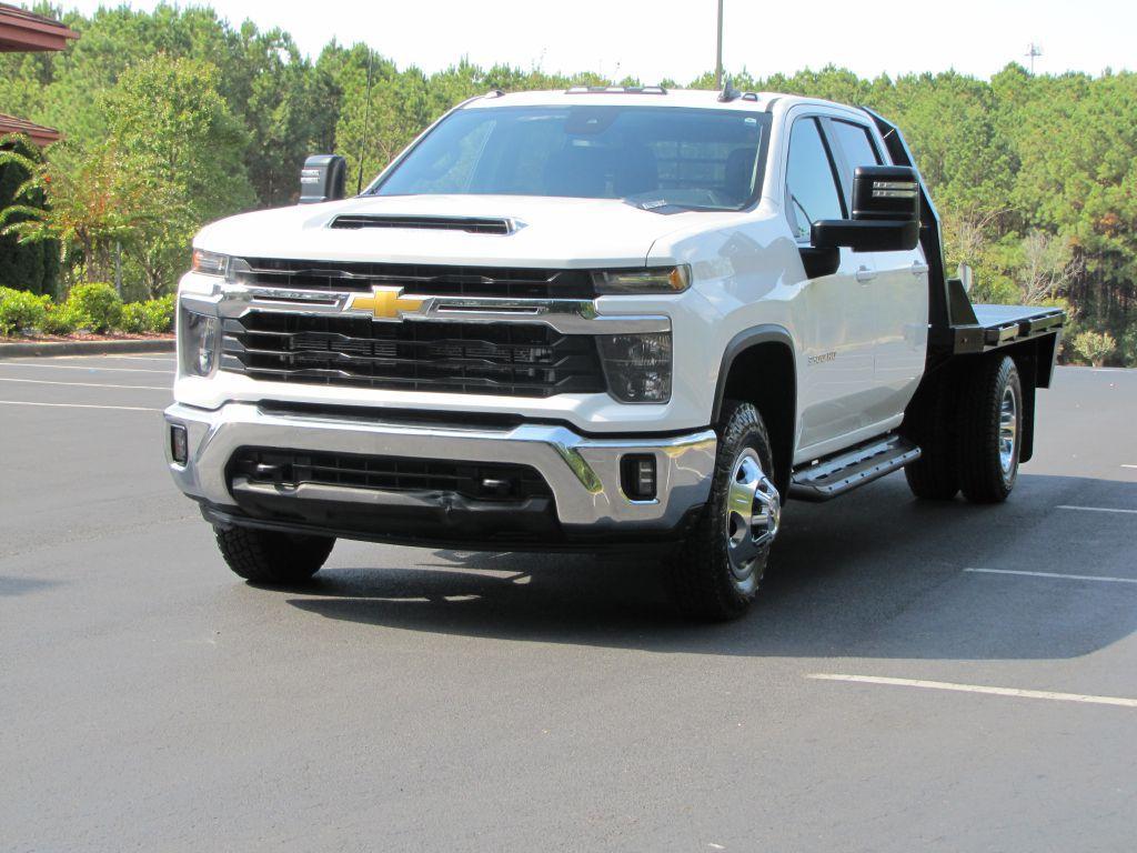 used 2024 Chevrolet Silverado 3500 car, priced at $44,965