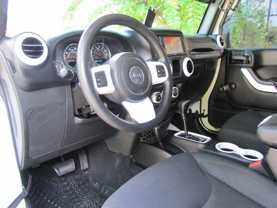 used 2016 Jeep Wrangler Unlimited car, priced at $25,945