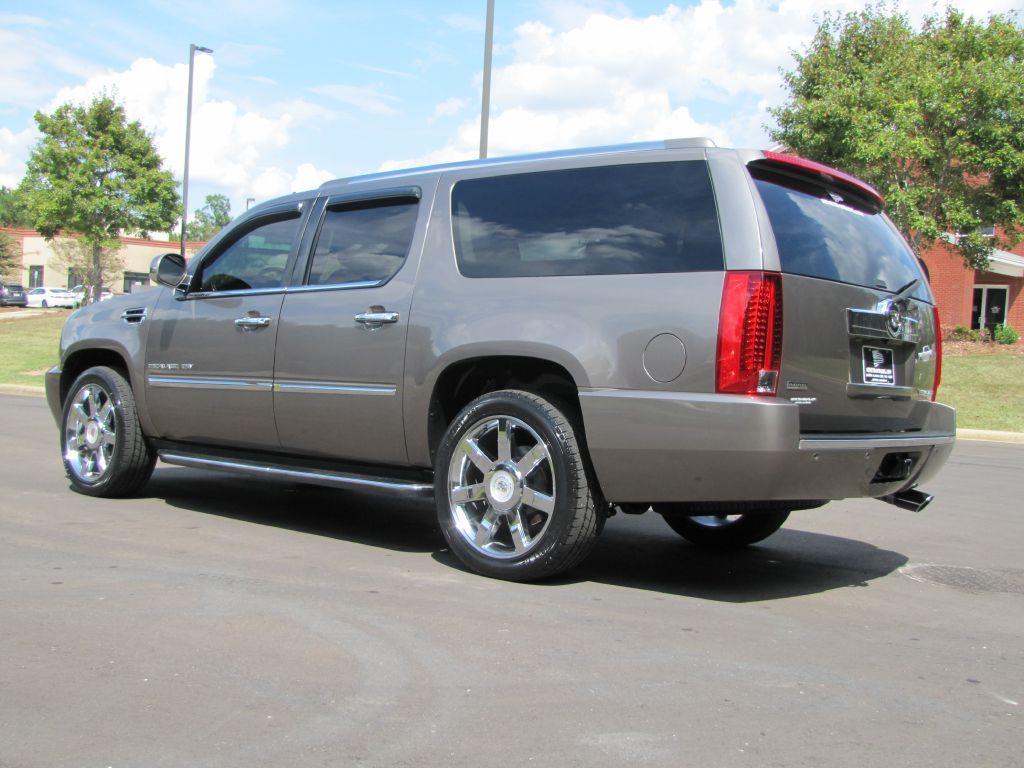 used 2012 Cadillac Escalade ESV car, priced at $8,965
