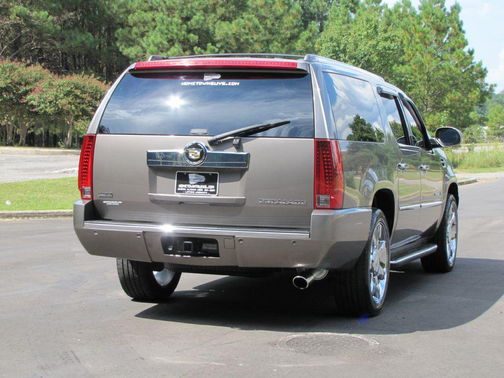used 2012 Cadillac Escalade ESV car, priced at $8,965