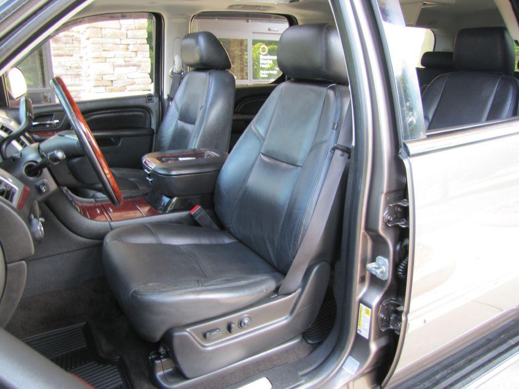 used 2012 Cadillac Escalade ESV car, priced at $8,965