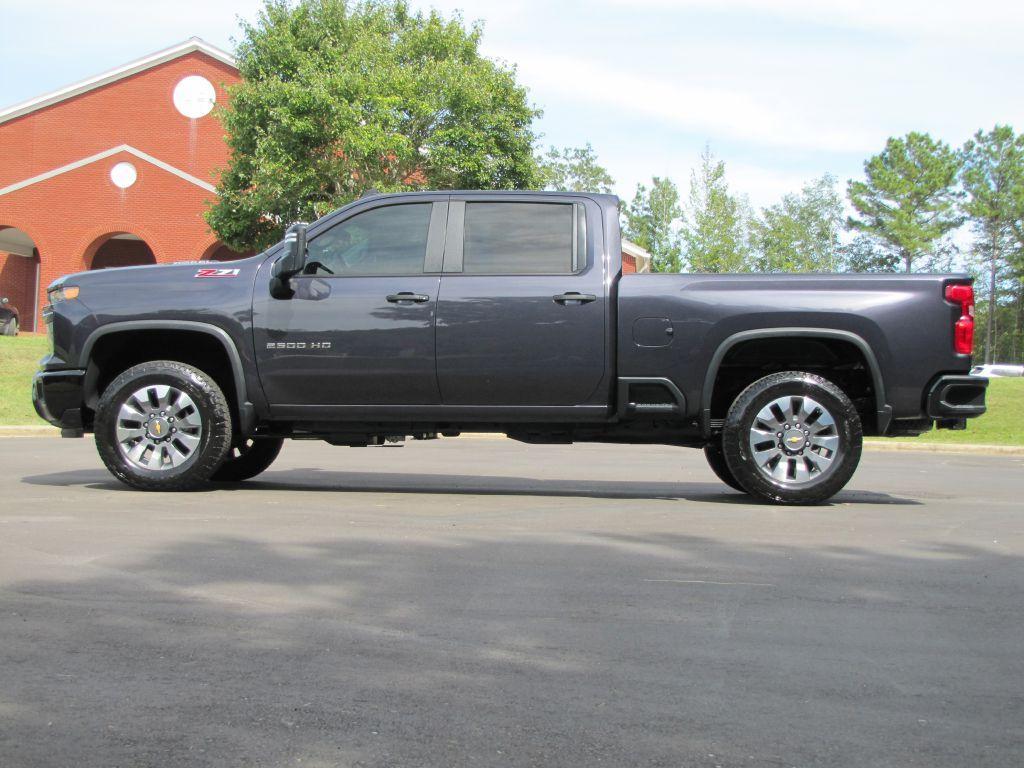 used 2024 Chevrolet Silverado 2500 car, priced at $52,985