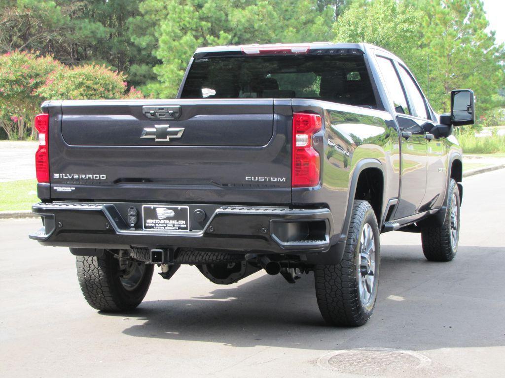 used 2024 Chevrolet Silverado 2500 car, priced at $52,985