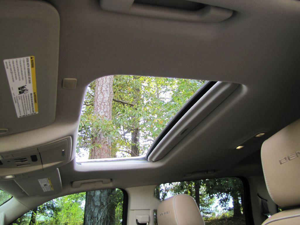 used 2018 GMC Sierra 1500 car, priced at $34,965