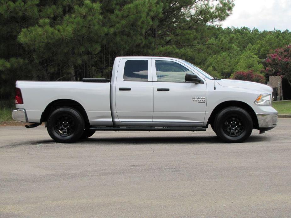 used 2019 Ram 1500 Classic car, priced at $18,565