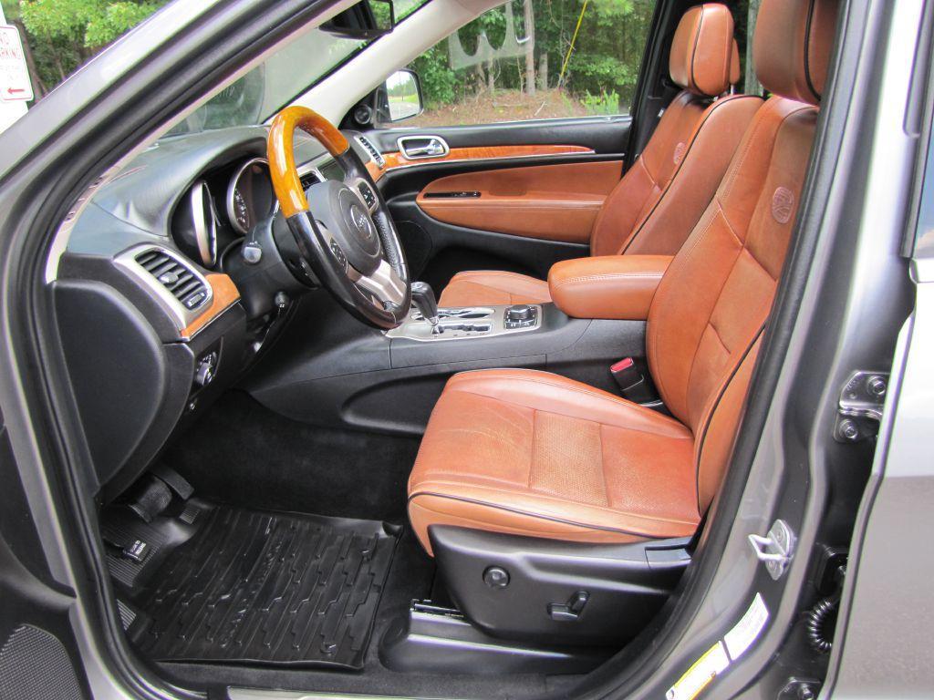 used 2011 Jeep Grand Cherokee car, priced at $8,965