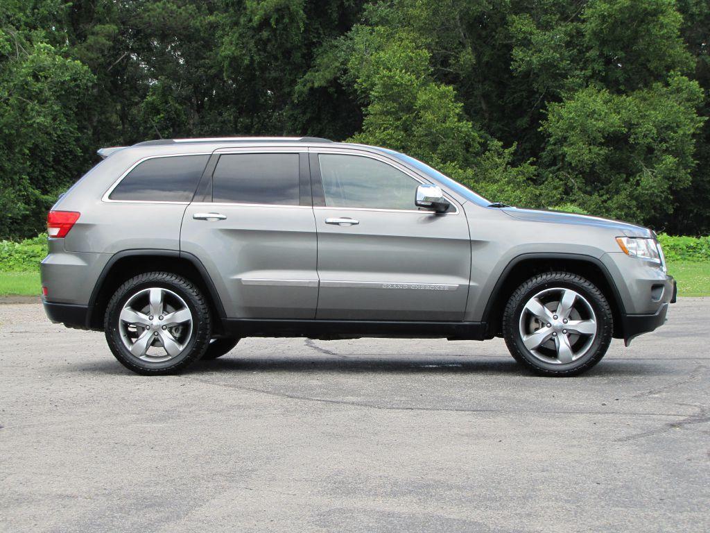 used 2011 Jeep Grand Cherokee car, priced at $8,965