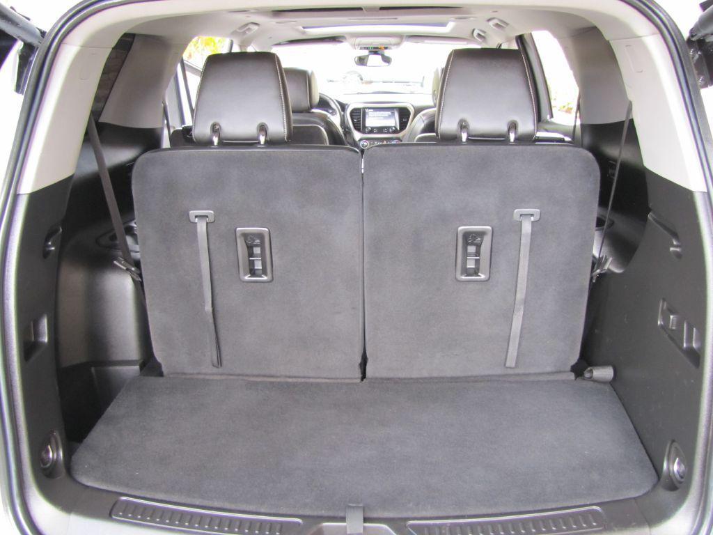 used 2022 GMC Acadia car, priced at $26,985