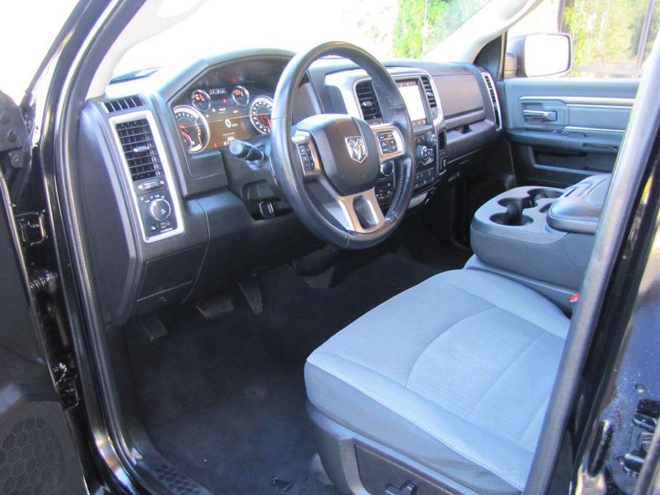 used 2022 Ram 1500 Classic car, priced at $27,985