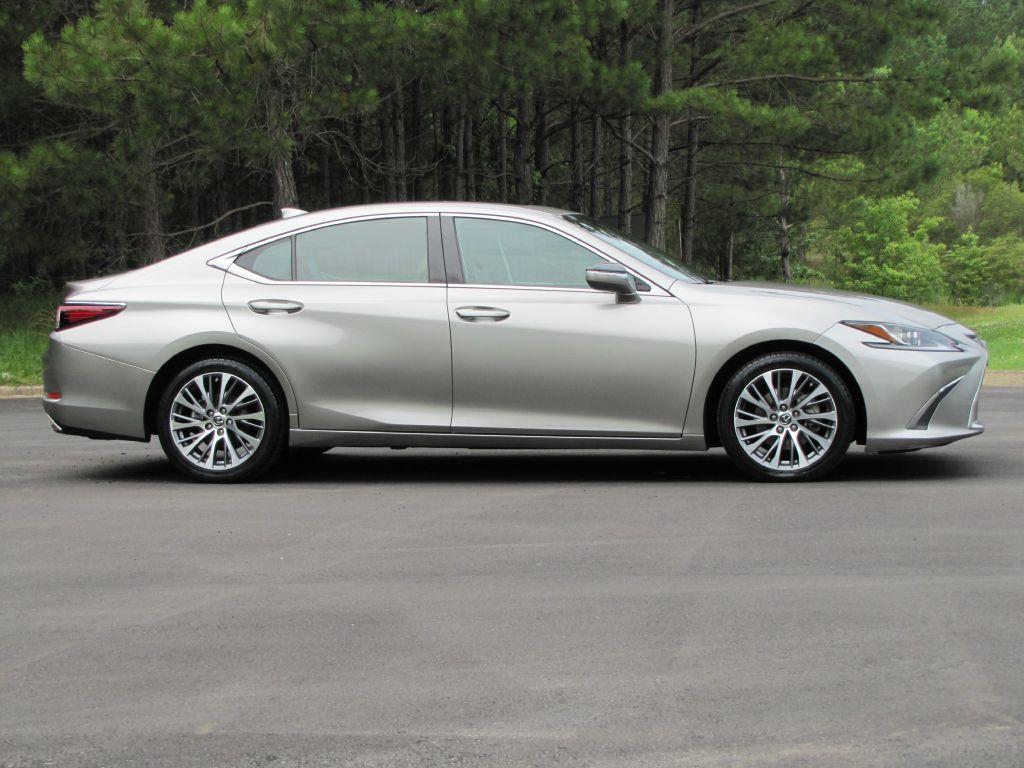 used 2019 Lexus ES 350 car, priced at $29,865