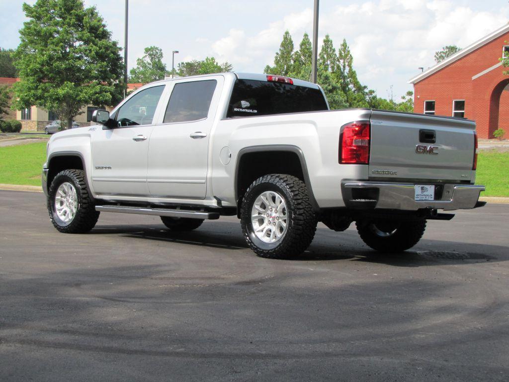 used 2017 GMC Sierra 1500 car, priced at $24,985
