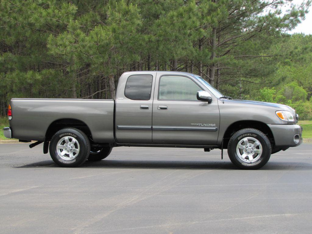 used 2003 Toyota Tundra car, priced at $15,845