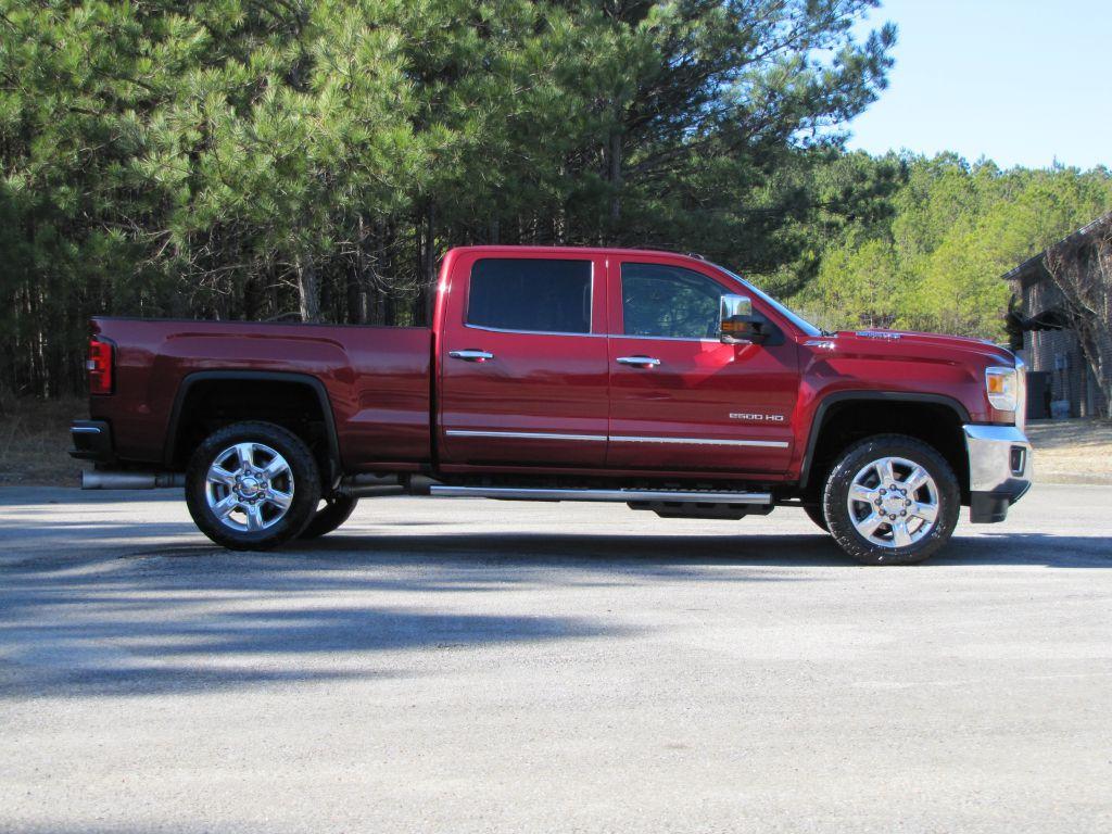 used 2018 GMC Sierra 2500 car, priced at $37,685