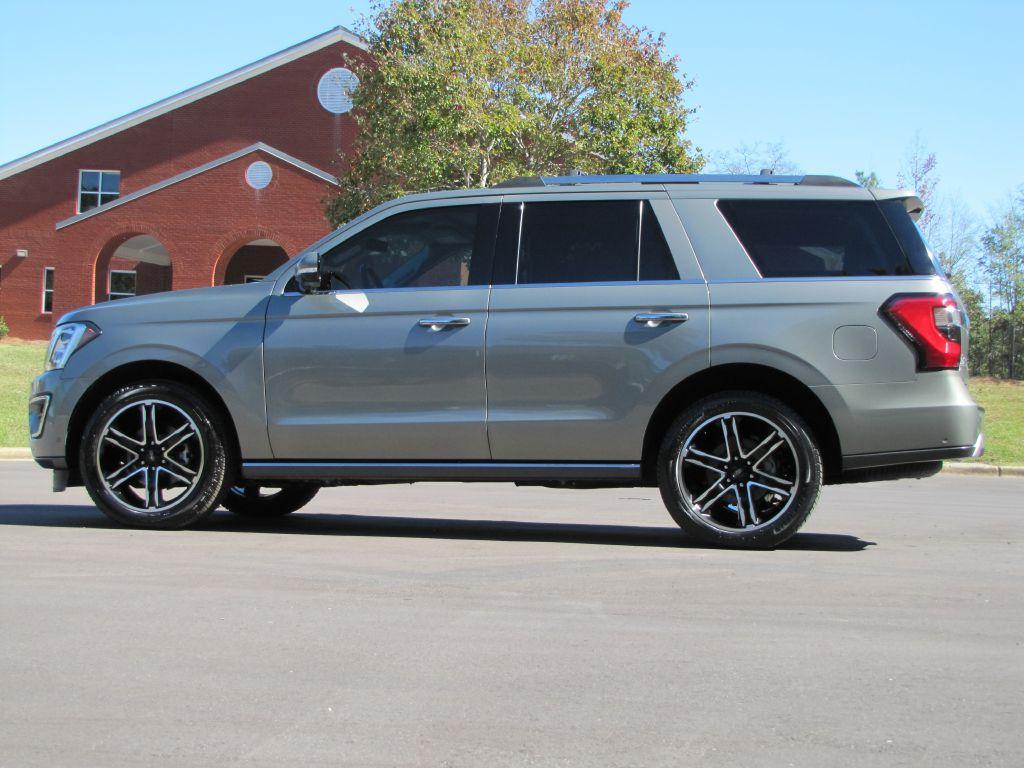 used 2019 Ford Expedition car, priced at $31,965