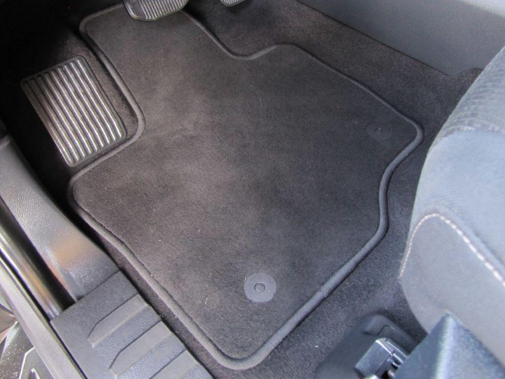 used 2021 Ford F-150 car, priced at $29,985