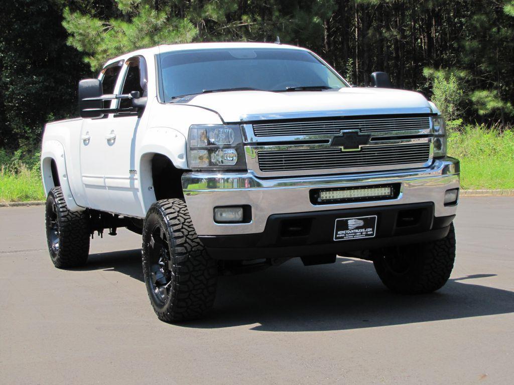used 2011 Chevrolet Silverado 2500 car, priced at $21,985