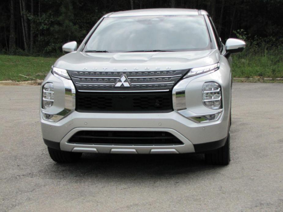 used 2023 Mitsubishi Outlander car, priced at $25,985