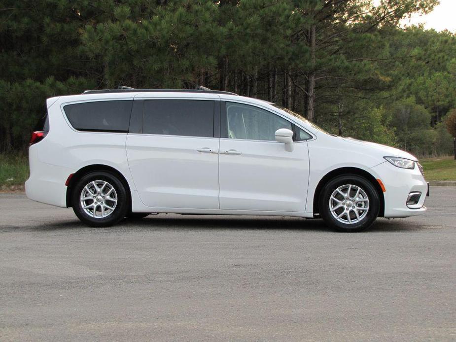 used 2022 Chrysler Pacifica car, priced at $28,965