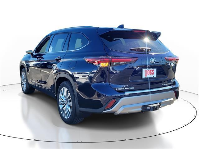 new 2026 Toyota Highlander car, priced at $53,701