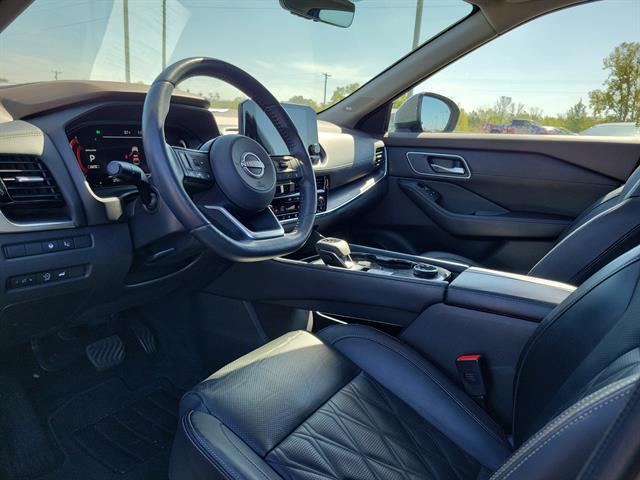 used 2023 Nissan Rogue car, priced at $29,997