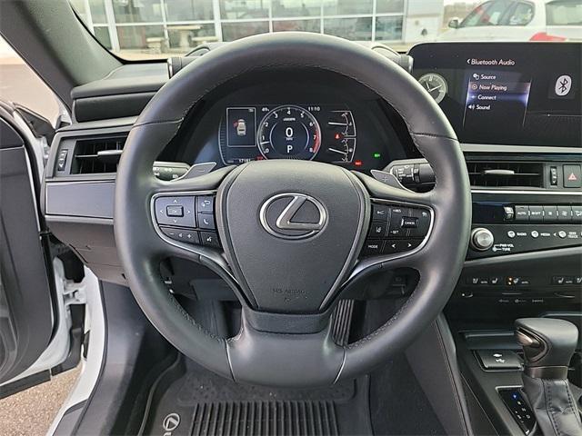 used 2022 Lexus ES 350 car, priced at $35,997